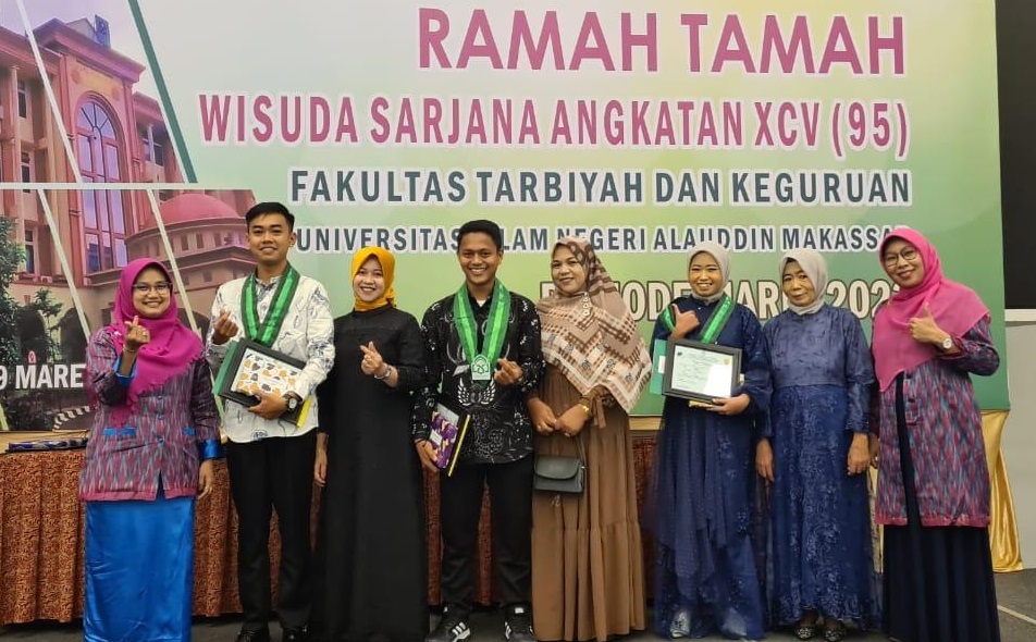 Sebanyak 11 Wisudawan (i) Podi Pendidikan Fisika Fakultas Tarbiyah dan Keguruan UIN Alauddin Makassar Pada Wisuda Periode Maret 2023 